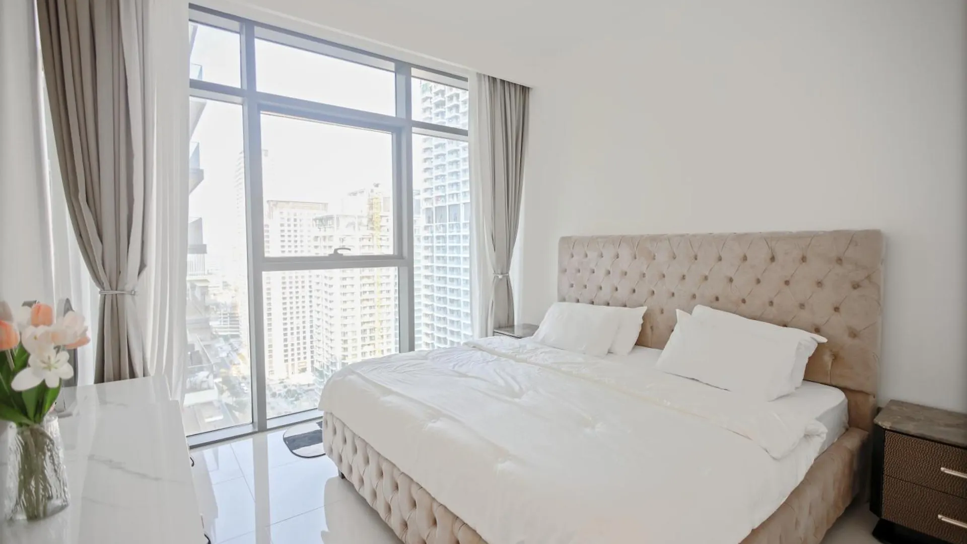 Apartment Emaar Beachfront Luxe Retreat Dubai